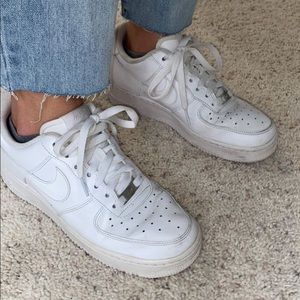 Nike Air Force 1’s (white)